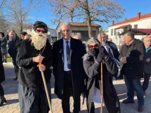 Οι Μωμόγεροι στην Ασβεστόπετρα