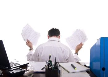 Πτολεμαϊδα: Θεατρίνος λογιστής… έκλεψε από ηλικιωμένο 350 Ευρώ Πτολεμαϊδα: Θεατρίνος λογιστής… έκλεψε από ηλικιωμένο 350 Ευρώ