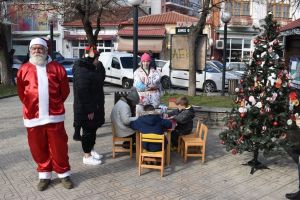 Χριστουγεννιάτικες εκδηλώσεις του Δήμου Φλώρινας - Γαστρονομική εκδήλωση για παιδιά Χριστουγεννιάτικες εκδηλώσεις του Δήμου Φλώρινας – Γαστρονομική εκδήλωση για παιδιά