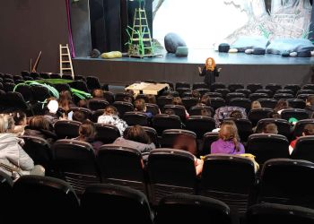 ΔΗ.Π.ΕΘΕ. Κοζάνης – Παιδική Σκηνή: Τζιτζιμιτζιχοτζιριά