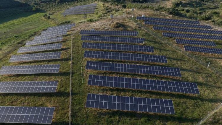 Η ΕΤΕπ στηρίζει τη ΔΕΗ Ανανεώσιμες για την εγκατάσταση φωτοβολταϊκών πάρκων ισχύος