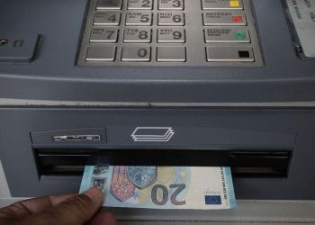 Κατώτατος μισθός: 4 + 1 απαντήσεις σχετικά με την αύξηση