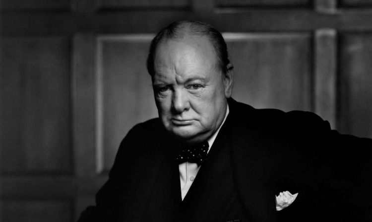 Ο Τσώρτσιλ και η πολυθρόνα του