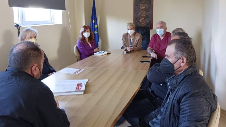 Περιοδεία στο Γενικό Νοσοκομείο Γρεβενών του Βουλευτή του ΚΚΕ Λεωνίδα Στολτίδη