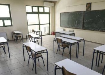 Σχολεία: Πώς θα ανοίξουν τη Δευτέρα – Τι θα γίνει με απουσίες και μάσκες