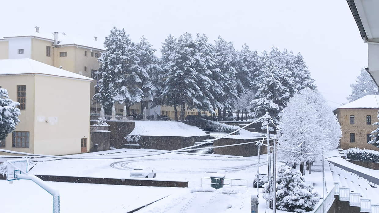 Άσπρη μέρα έστω και για λίγο στη Δυτική Μακεδονία