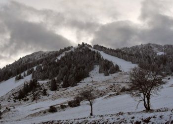 Έπεσαν Τα Πρώτα Χιόνια Στα Χιονοδρομικά Κέντρα Της Βόρειας Ελλάδας
