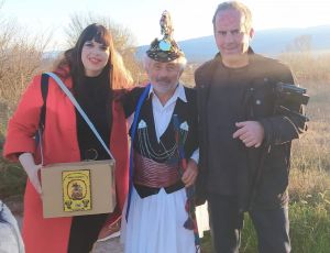 Αναβίωσε το έθιμο των ¨Μωμόγερων” στο Πρωτοχώρι Κοζάνης