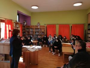 Γυμνάσιο Τσοτυλίου - Νεάπολης: Παράδοση τροφίμων από τα παιδιά, στα συσσίτια της Ιεράς Μητροπόλεως Σισανίου και Σιατίστης Γυμνάσιο Τσοτυλίου Νεάπολης: Παράδοση τροφίμων από τα παιδιά, στα συσσίτια της Ιεράς Μητροπόλεως Σισανίου και Σιατίστης