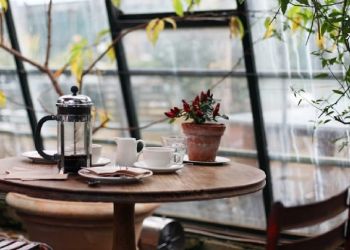 Εστιατόριο απάντησε σε πελάτη που αποκάλεσε «καθυστερημένο» έναν εργαζόμενο - «Μην μας επιλέξετε ξανά» Εστιατόριο απάντησε σε πελάτη που αποκάλεσε «καθυστερημένο» έναν εργαζόμενο – «Μην μας επιλέξετε ξανά»