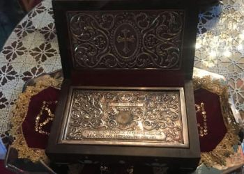 Ι.Ν Πέτρου και Παύλου Κοίλων: Ιερά αγρυπνία τη Δευτέρα Ι.Ν Πέτρου και Παύλου Κοίλων: Ιερά αγρυπνία τη Δευτέρα