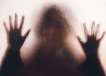 Κατά 25% αυξήθηκαν οι αυτοκτονίες στην Ελλάδα - Τουλάχιστον δυο την ημέρα Κατά 25% αυξήθηκαν οι αυτοκτονίες στην Ελλάδα – Τουλάχιστον δυο την ημέρα