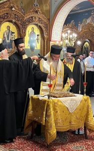 Κοπή πίτας της Ιεράς Μητρόπολης Σερβίων και Κοζάνης στον Ιερό Ναό Αγίων Κωνσταντίνου & Ελένης στην Κοζάνη