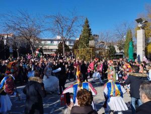 Με τους Μωμόγερους “έκλεισαν” οι εκδηλώσεις των εορτών στην Πτολεμαϊδα