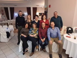 Ο χορός του συλλόγου της Ανω Κώμης Ο χορός του συλλόγου της Ανω Κώμης