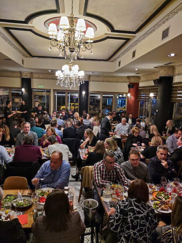 Οι γιατροί της Κοζάνης έκοψαν βασιλόπιτα