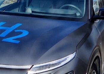 Αυτοκίνητο υδρογόνου για πρώτη φορά στους ελληνικούς δρόμους