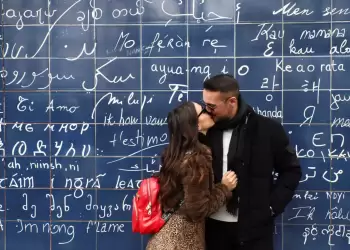 Ημέρα του Αγίου Βαλεντίνου: O έρωτας «είναι χημεία» και εξηγείται επιστημονικά – Τι λένε οι ειδικοί