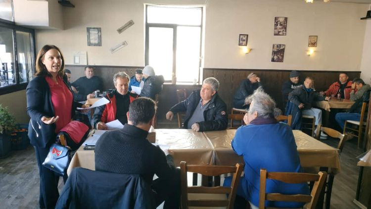 Καλλιόπη Βέττα: Συνάντηση με κτηνοτρόφους στο Λιβαδερό