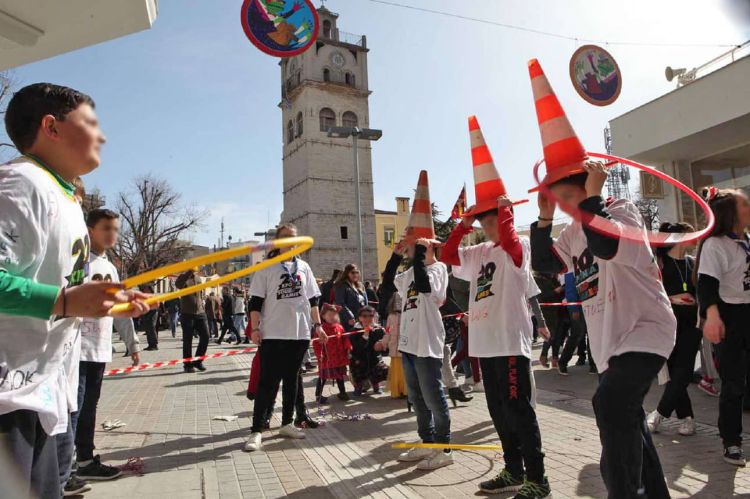 Με κλήρωση η θέση στην Πλατεία Κοζάνης για τους πωλητές χαλβά