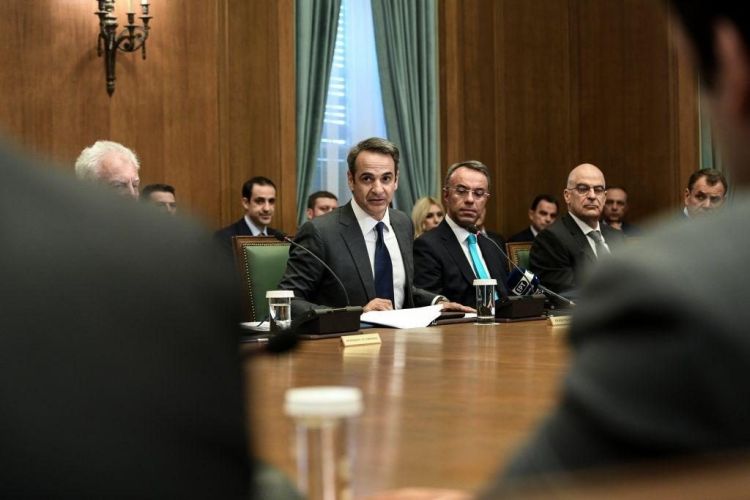 Μητσοτάκης προς υπουργούς: «Απαντάμε στις προκλήσεις, συνεχίζουμε τη δουλειά μας»