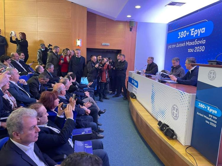 Ν.Ε ΠΑΣΟΚ: Στην σημερινή του ομιλία για ακόμα μια φορά ο Πρωθυπουργός άφησε  υποσχέσεις του αέρα για τους πολίτες της Κοζάνης