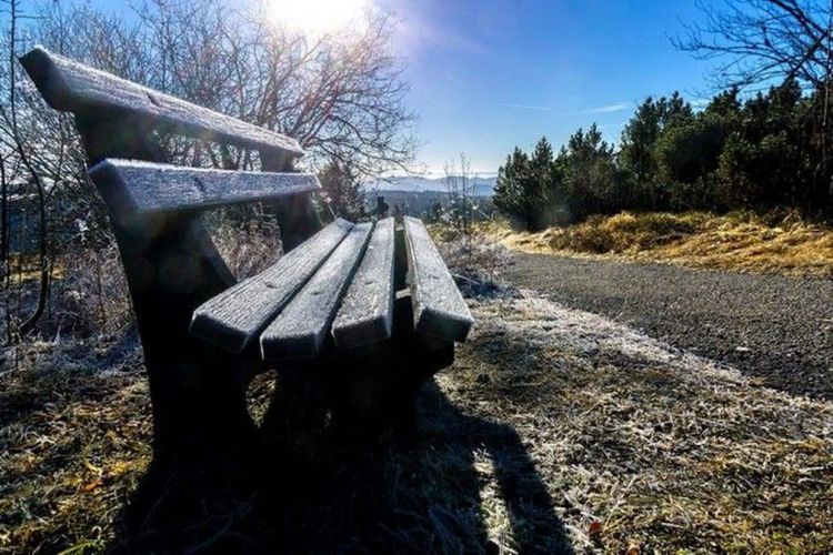 Ο Καιρός σήμερα: Νεφώσεις, χιόνια, παγωνιά και βοριάδες