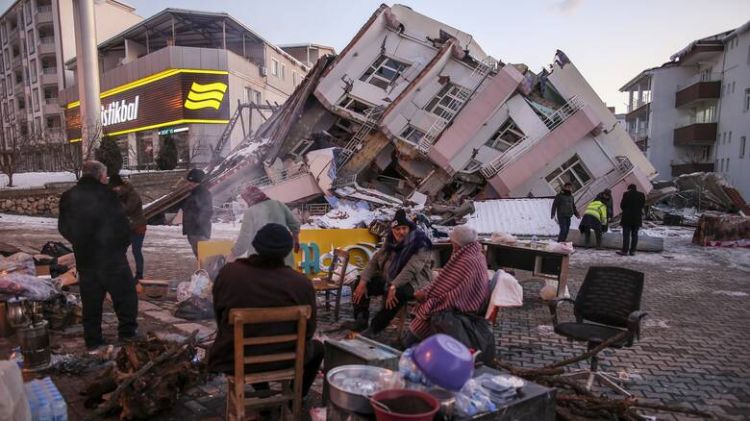 Σωματείο ΔΕΗ “Σπάρτακος” Σοκ και Δέος