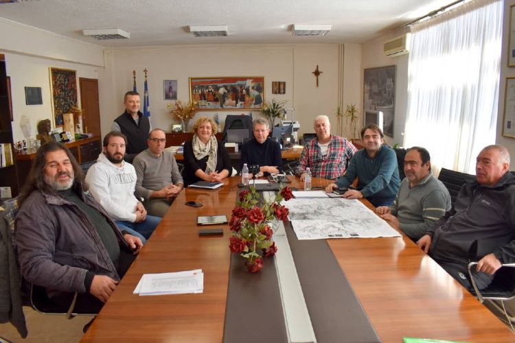 Σύσκεψη στην Π.Ε. Φλώρινας για το πρόγραμμα δημιουργίας εθνικού δικτύου μονοπατιών και διαδρομών πεζοπορίας