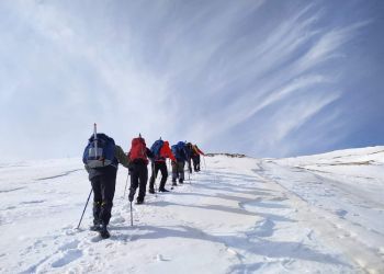 EΟΣ Κοζάνης: Ορειβατική διαδρομή στον Γράμμο, ανάβαση στη Δρακόλιμνη Γκιστόβα EΟΣ Κοζάνης: Ορειβατική διαδρομή στον Γράμμο, ανάβαση στη Δρακόλιμνη Γκιστόβα