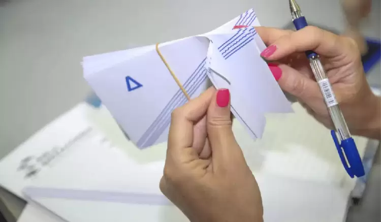 Υποψήφιος στις εκλογές