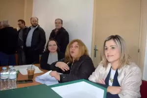 Επιδόθηκαν οι τίτλοι κυριότητας στους δικαιούχους του αναδασμού αγροκτήματος Αμμοχωρίου