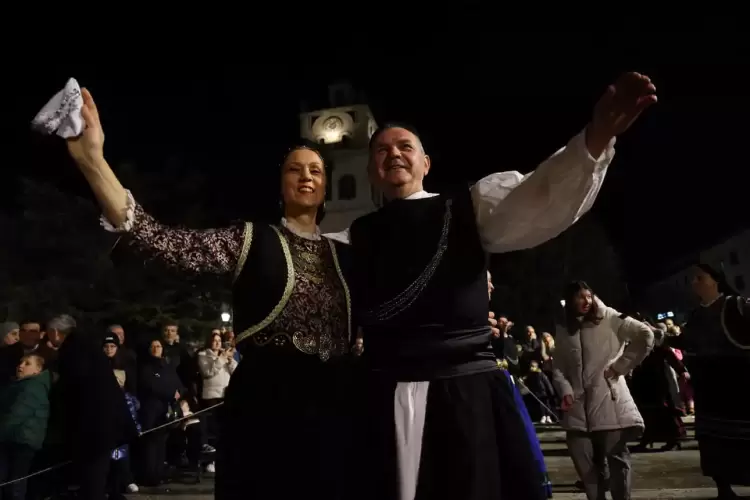 Η Κοζανίτικη Αποκριά το βράδυ της Παρασκευής 24 Φεβρουαρίου Η Κοζανίτικη Αποκριά το βράδυ της Παρασκευής 24 Φεβρουαρίου