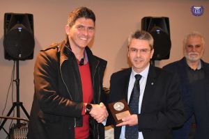 Μεγάλη Επιτυχία γνώρισε ο χορός και η κοπή Βασιλόπιτας του Μακεδονικού Κοζάνης Μεγάλη Επιτυχία γνώρισε ο χορός και η κοπή Βασιλόπιτας του Μακεδονικού Κοζάνης