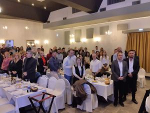 Οι μηχανικοί είναι μπροστά: «Κοπή πρωτοχρονιάτικης πίτας ΤΕΕ/ΤΔΜ» Οι μηχανικοί είναι μπροστά: «Κοπή πρωτοχρονιάτικης πίτας ΤΕΕ/ΤΔΜ»