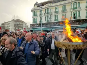 Σε παραδοσιακούς ρυθμούς πραγματοποιήθηκε η παρέλαση στην Κοζάνη