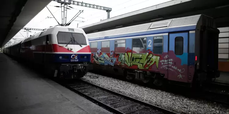 «Νεκρώνει» η Ελλάδα την Τετάρτη: Απεργίες σε Μέσα Μεταφοράς, σχολεία, δημόσιο και ιδιωτικό τομέα