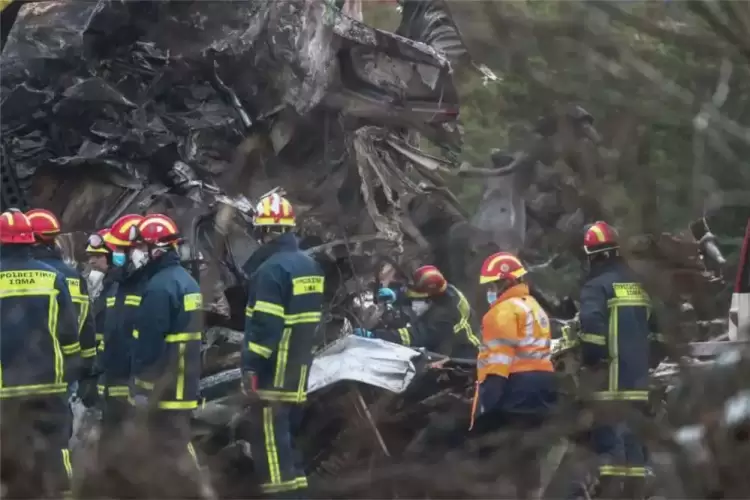 Τέμπη: Απολογείται ο σταθμάρχης