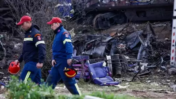 Το Δημοτικό Συμβούλιο του Βελβεντού εκφράζει τη οδύνη του για τους συνανθρώπους μας που έχασαν  τη ζωή τους