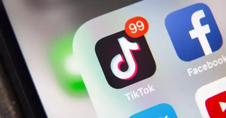TikTok: Η προβληματική χρήση του από παιδιά - Οι συμβουλές στους γονείς Tiktok: Η προβληματική χρήση του από παιδιά – Οι συμβουλές στους γονείς