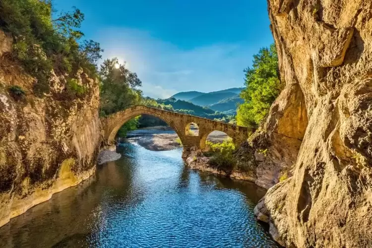 Δήμος Γρεβενών: «Ταξιδεύω Γρεβενά» – Στο Γεφύρι της Πορτίτσας