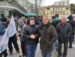 Φοιτητικοί Σύλλογοι Κοζάνης, και φορείς συγκεντρώθηκαν στην κεντρική πλατεία Κοζάνης