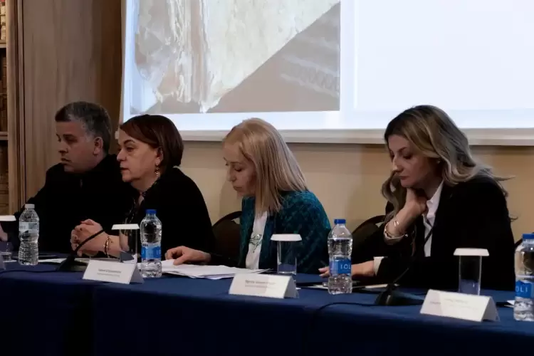 Η Κοβεντάρειος Δημοτική Βιβλιοθήκη Κοζάνης στο συνέδριο του Ιδρύματος Λασκαρίδη Η Κοβεντάρειος Δημοτική Βιβλιοθήκη Κοζάνης στο συνέδριο του Ιδρύματος Λασκαρίδη