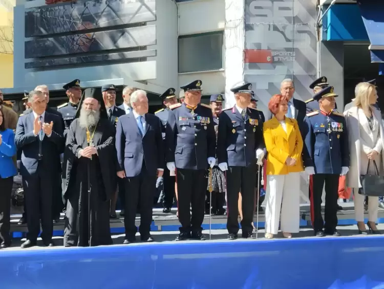 Κοζάνη - Καμάρι και περηφάνια στην παρέλαση της 25ης Μαρτίου Κοζάνη – Καμάρι και περηφάνια στην παρέλαση της 25 Μαρτίου