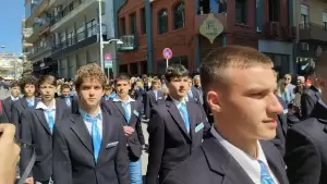 Κοζάνη - Καμάρι και περηφάνια στην παρέλαση της 25ης Μαρτίου Κοζάνη – Καμάρι και περηφάνια στην παρέλαση της 25 Μαρτίου