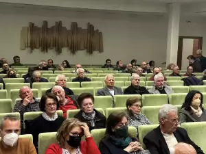 Κοζάνη: Παρουσιάστηκε το βιβλίο  «Χιονονιφάδα στη Σαχάρα» του Βασίλη Ταρνανίδη