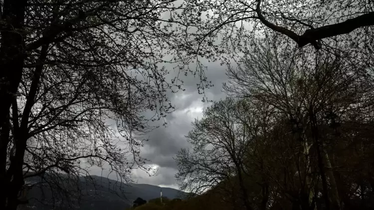 Ο Καιρός σήμερα: Συννεφιά με τοπικές βροχές