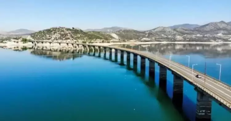 Πάρις Κουκουλόπουλος:  Ώρα ευθύνης και αποφάσεων