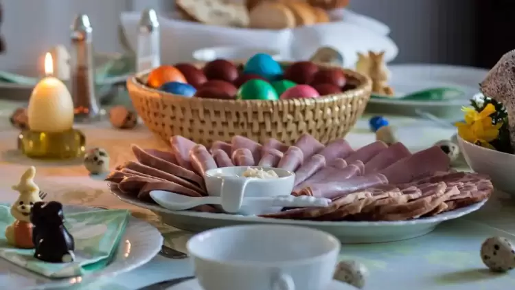 Πασχαλινό τραπέζι: Στο επίκεντρο των συζητήσεων οι τιμές – Τι σχεδιάζεται στην αγορά Πασχαλινό τραπέζι: Στο επίκεντρο των συζητήσεων οι τιμές – Τι σχεδιάζεται στην αγορά