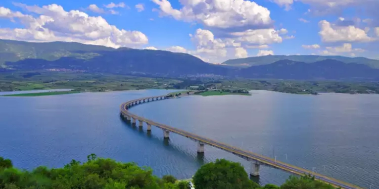 Ψήφισμα Του Δήμου Και Της Κοινότητας Σερβίων Σχετικά Με Τη Γέφυρα